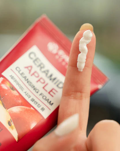 Eyenlip Ceramide Apple Cleansing Foam - Minji Belleza