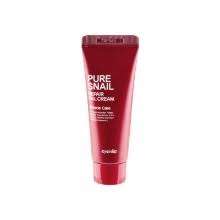 Gel hidratante facial con baba de caracol de Eyenlip para piel grasa – skincare coreano disponible en Colombia-Minji Belleza